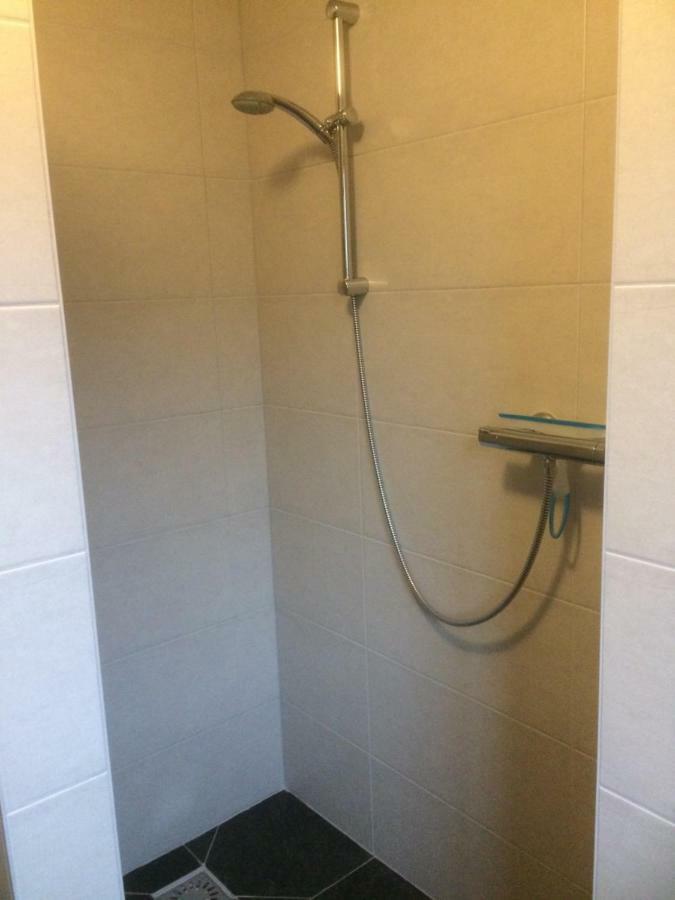 Bed En Breakfast Donkersvoort Beek en Donk Bagian luar foto